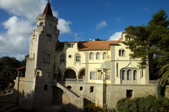 Museo Condes de Castro Guimarães